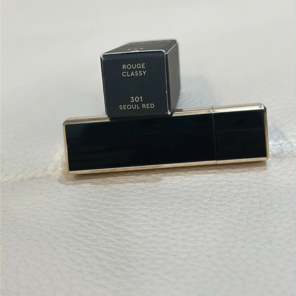NIB HERA ROUGE CLASSY Travel Size